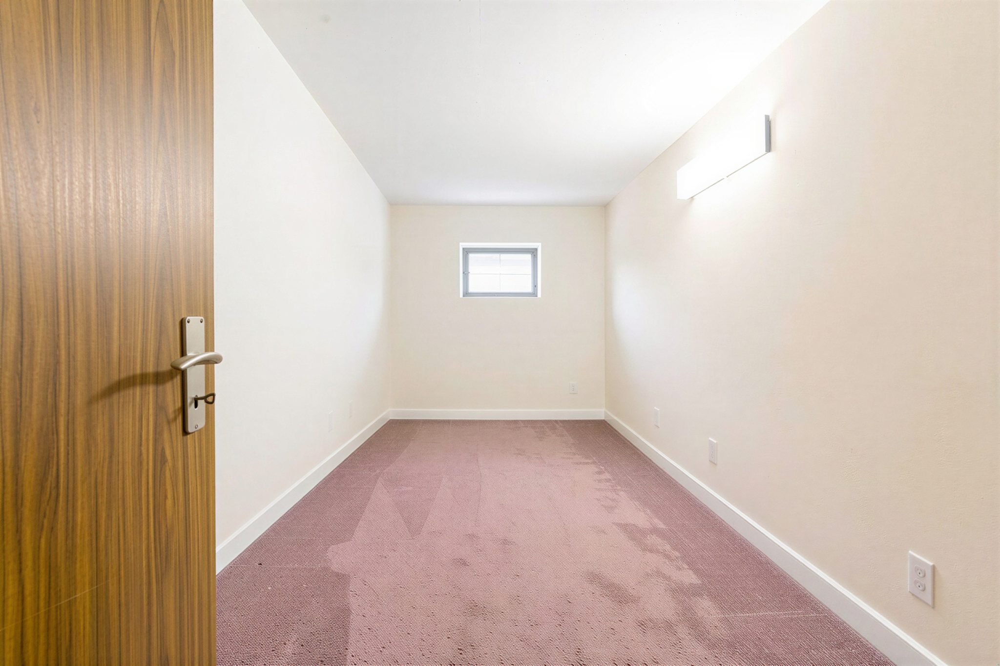 Immobilienangebot - Selbitz - Häuser - Familienglück: Dachgeschoss neu ausgebaut (Erstbezug)