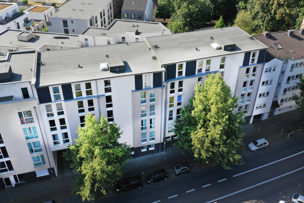 Immobilienangebot - Aachen - Alle - Sonnige Aussichten: Bezugsfreie 2-Zimmer-Penthousewohnung mit großzügiger Dachterrasse in Aachen!