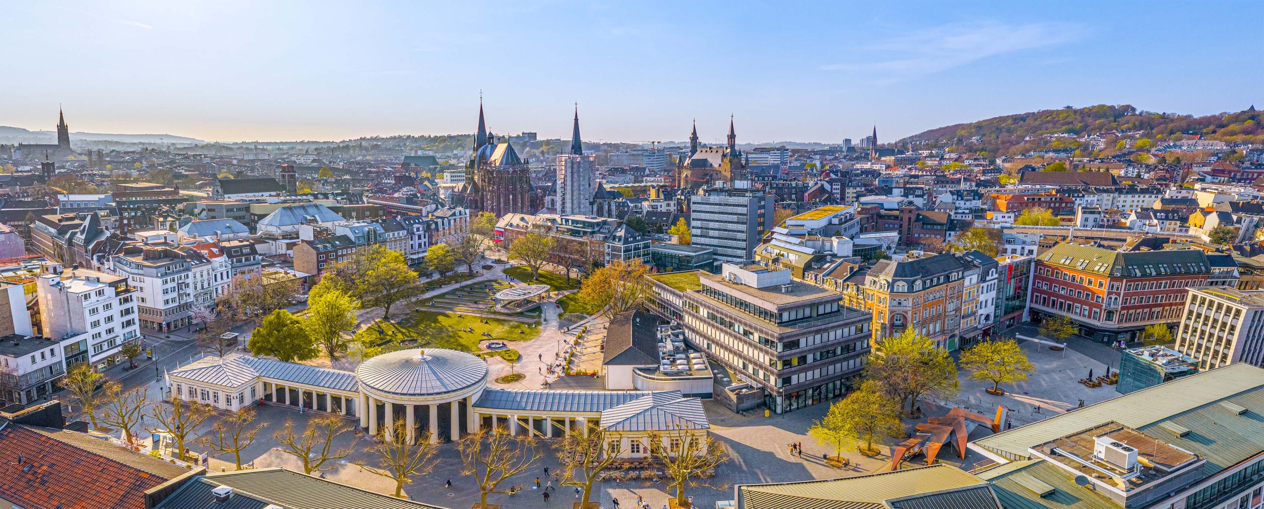 aachener-skyline-stadtpanorama-immobilienbuero-aachen Immobilienkompetenzzentrum Aachen_Kotzur Immobilien sind in Aachen und Umgebung tätig