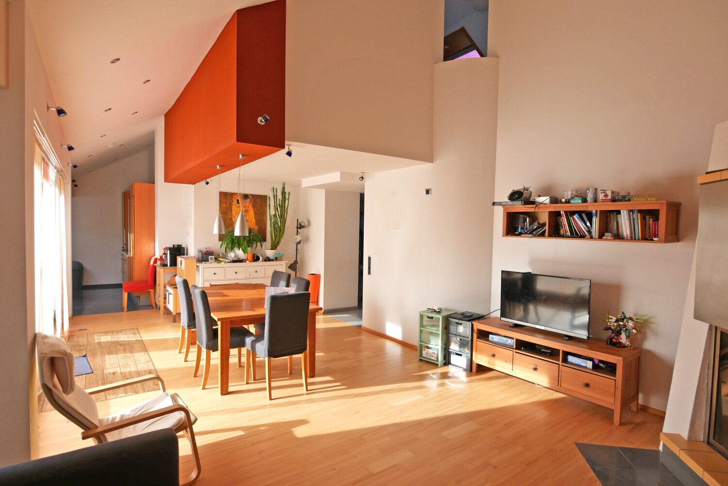 Immobilie verkauft in Aachen Eilendorf Kotzur Immobilien Immobilienangebot - Aachen - Alle - Exklusives Wohnen über den Dächern von Eilendorf – Loftcharakter trifft Luxus!