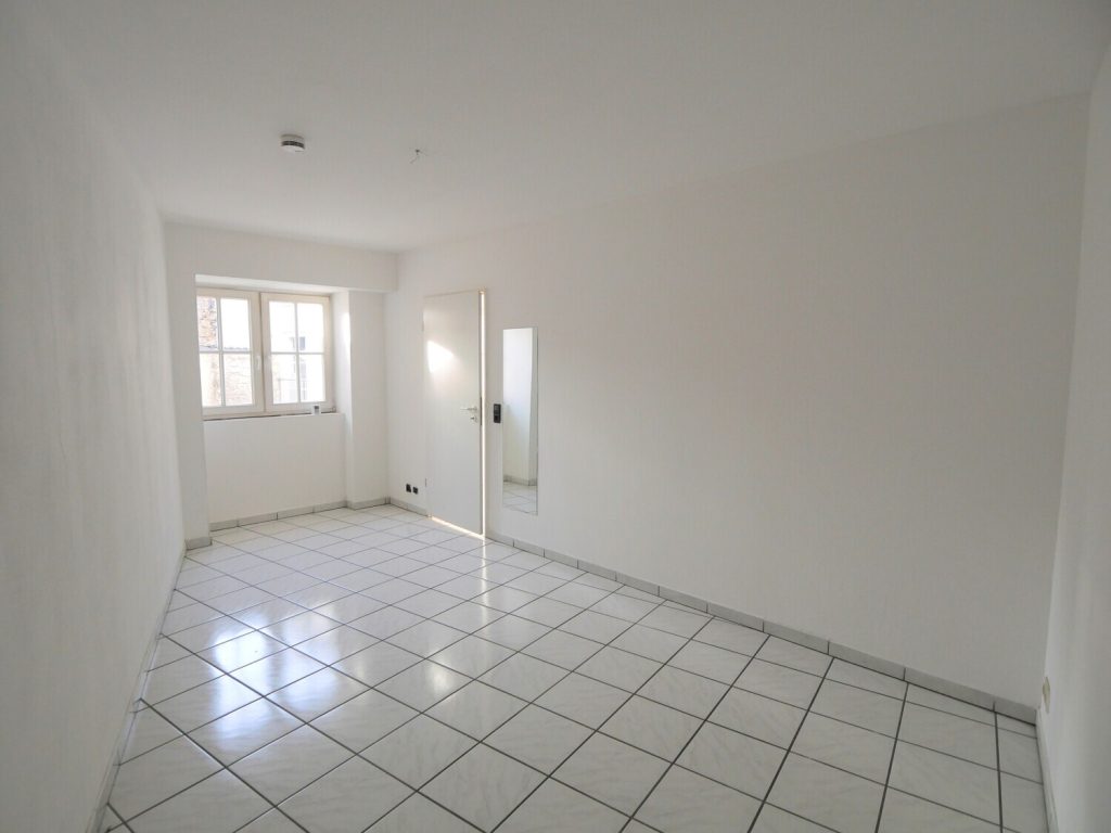 Immobilienangebot - Stolberg - Alle - Solides Wohn- und Geschäftshaus mit 8 Wohnungen und 2 Gewerbeeinheiten in Stolberg-Mausbach!