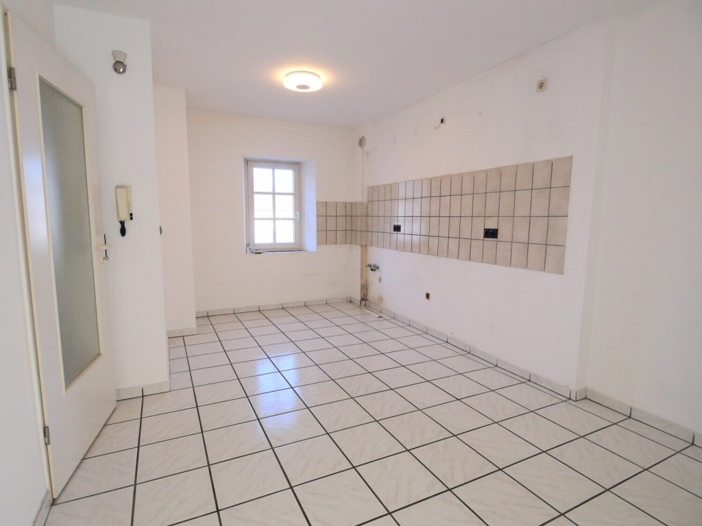 Immobilienangebot - Stolberg - Alle - Solides Wohn- und Geschäftshaus mit 8 Wohnungen und 2 Gewerbeeinheiten in Stolberg-Mausbach!
