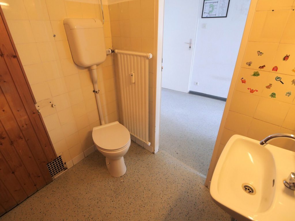 Immobilienangebot - Aachen / Mitte - Alle - Bezugsfreie, großzügige Gewerbefläche - ca. 122m², direkt in der Innenstadt!