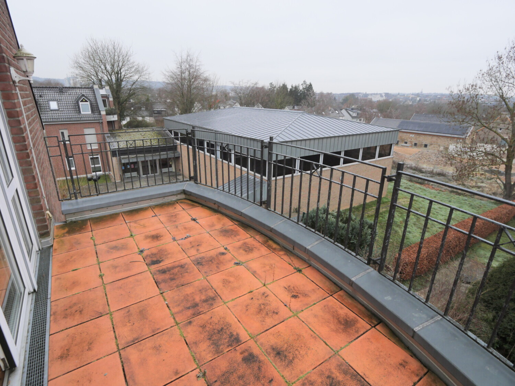 Immobilienangebot - Aachen - Alle - Senioren Aufgepasst: Gemütliche 2 Zimmer-Wohnung mit Balkon & Blick über die Kaiserstadt!
