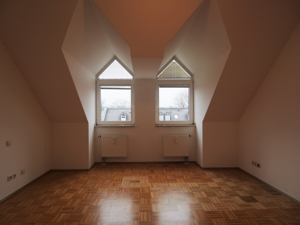 Immobilienangebot - Aachen - Alle - Senioren Aufgepasst: Gemütliche 2 Zimmer-Wohnung mit Balkon & Blick über die Kaiserstadt!