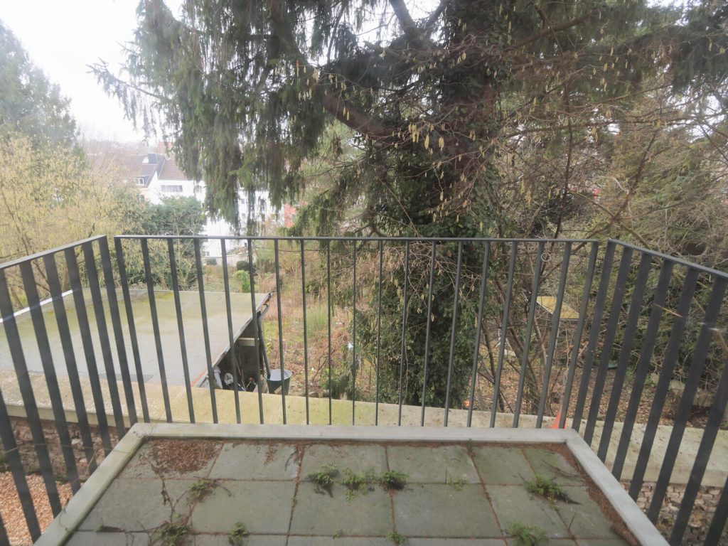 Immobilienangebot - Aachen - Alle - Geräumige 1-Zimmer-Wohnung mit Balkon!