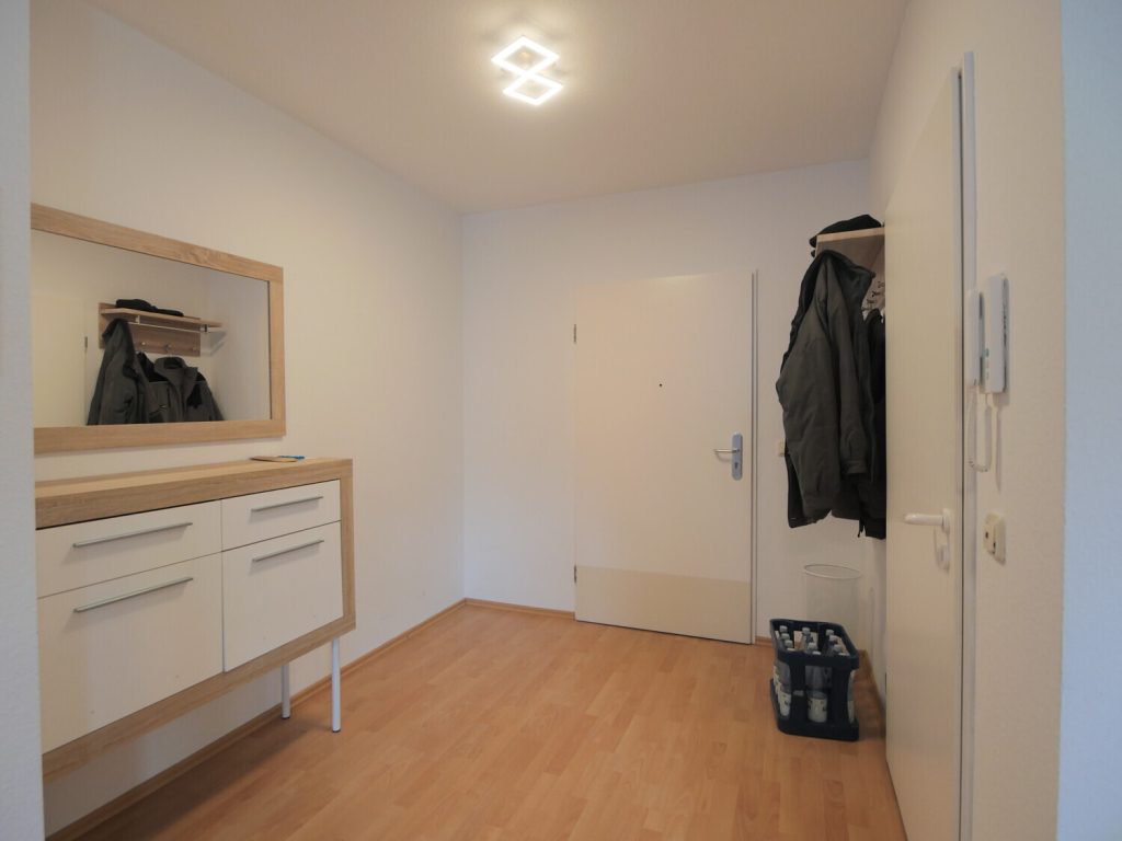 Immobilienangebot - Inden - Alle - Schöne 2,5-Zimmer-Wohnung in ruhigem Umfeld für Senioren ab 60!
WBS-Schein erforderlich!