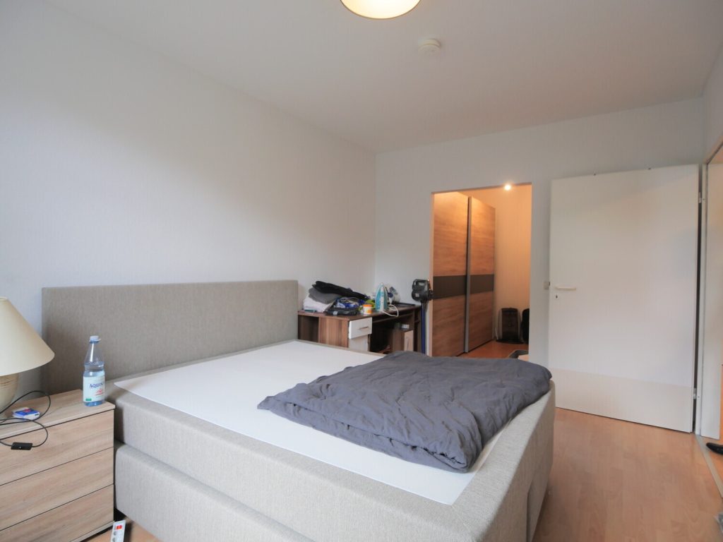 Immobilienangebot - Inden - Alle - Schöne 2,5-Zimmer-Wohnung in ruhigem Umfeld für Senioren ab 60!
WBS-Schein erforderlich!