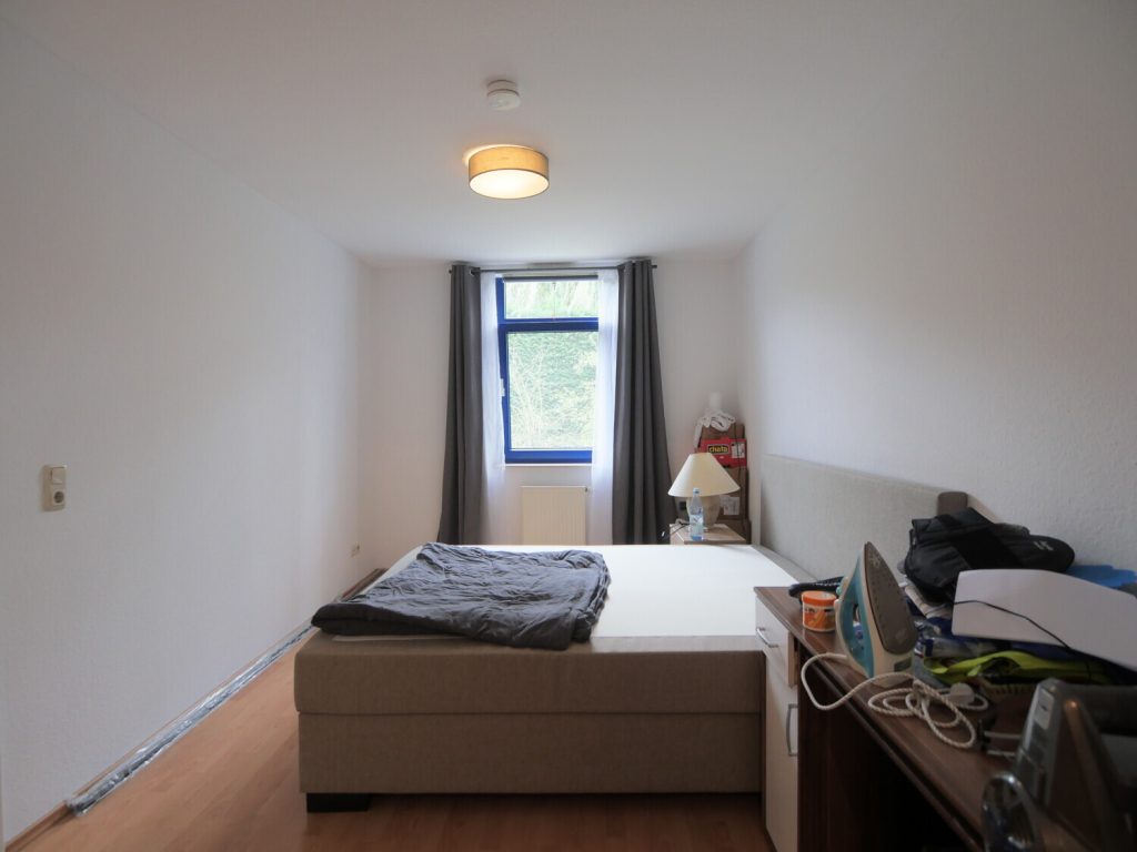 Immobilienangebot - Inden - Alle - Schöne 2,5-Zimmer-Wohnung in ruhigem Umfeld für Senioren ab 60!
WBS-Schein erforderlich!