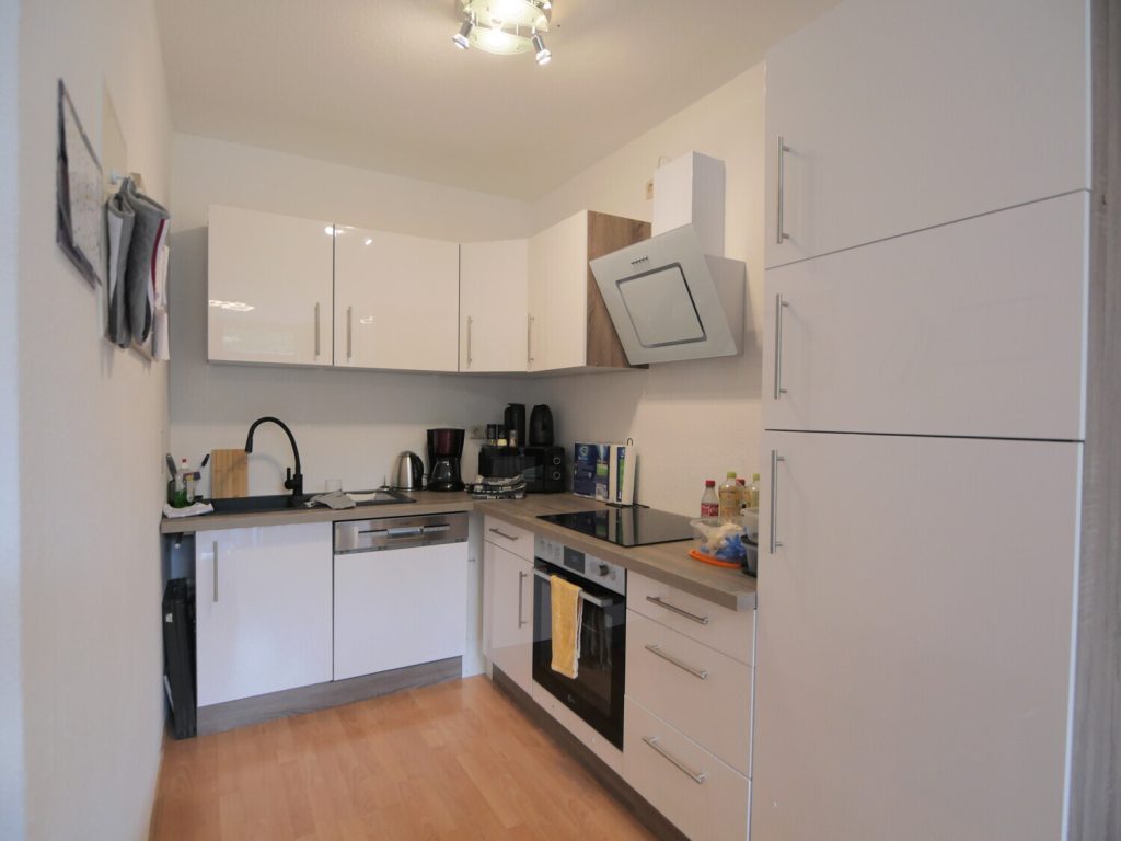 Immobilienangebot - Inden - Alle - Schöne 2,5-Zimmer-Wohnung in ruhigem Umfeld für Senioren ab 60!
WBS-Schein erforderlich!