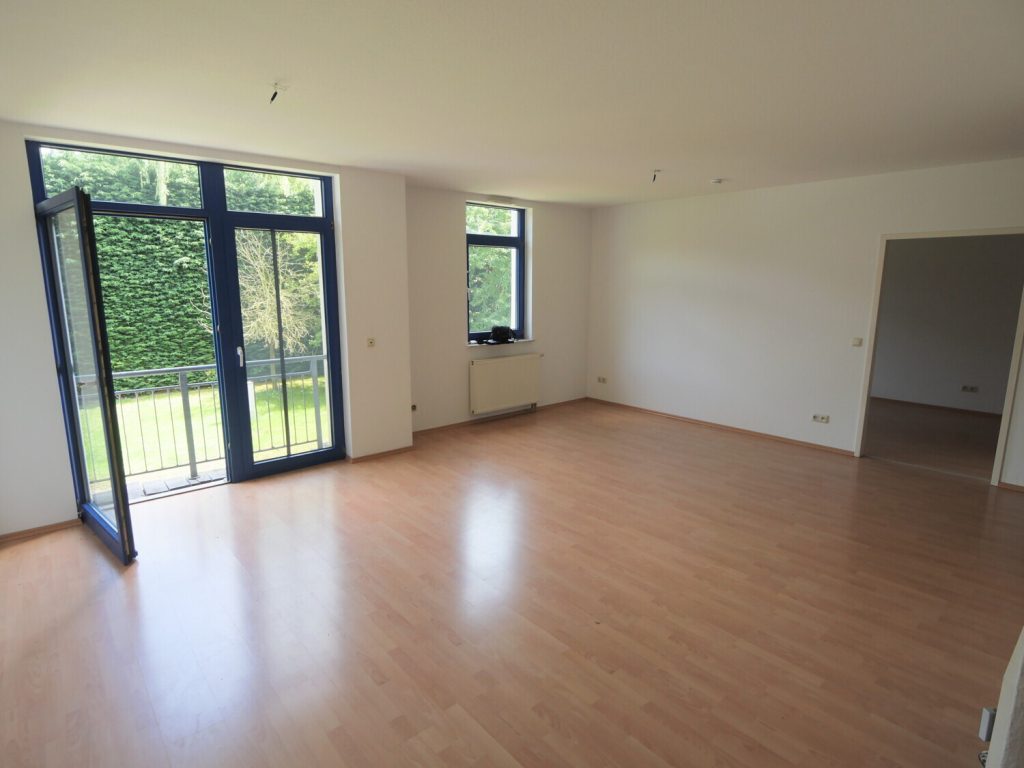Immobilienangebot - Inden - Alle - Bezugsfreie 2,5-Zimmer-Wohnung in ruhigem Umfeld für Senioren ab 60!
WBS-Schein erforderlich!