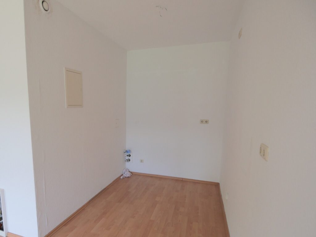 Immobilienangebot - Inden - Alle - Bezugsfreie 2,5-Zimmer-Wohnung in ruhigem Umfeld für Senioren ab 60!
WBS-Schein erforderlich!