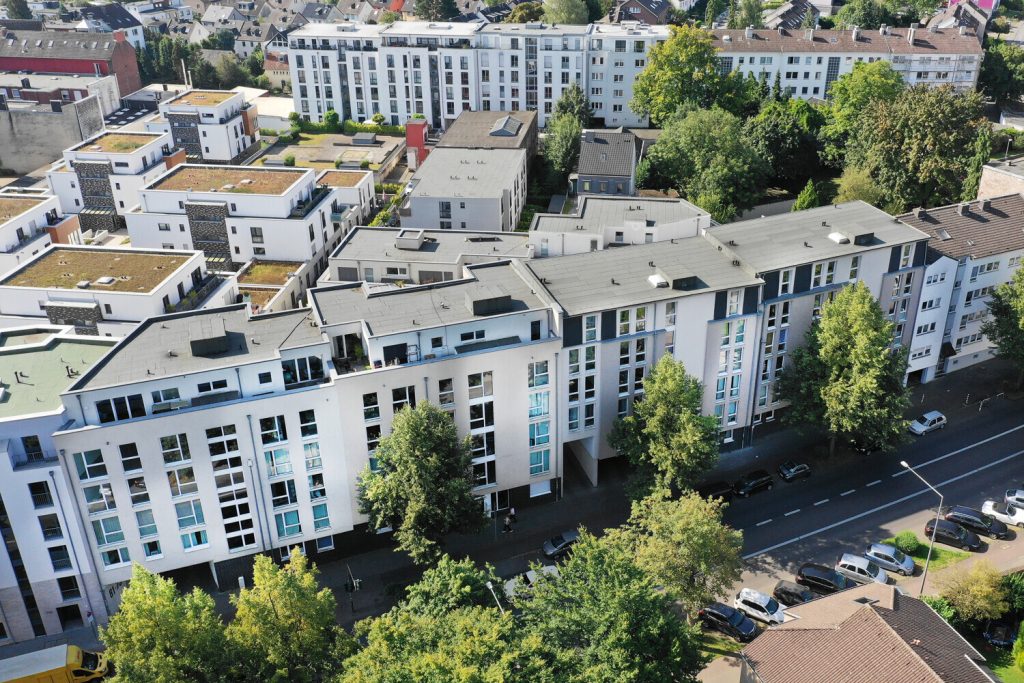 Immobilienangebot - Aachen - Alle - Vermietete, moderne 4-Zimmer-Wohnung mit Süd-Balkon in Aachen!