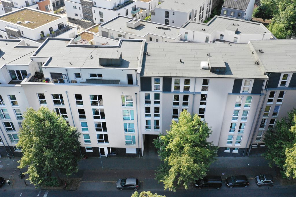 Immobilienangebot - Aachen - Alle - Viel Platz, viel Licht, viel Lebensqualität – Bezugsfreie 4-Zimmerwohnung mit Balkon in Aachen West!