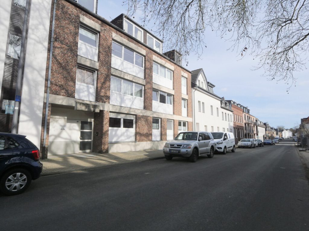 Immobilienangebot - Aachen / Eilendorf - Alle - Helle 3-Zimmer-Wohnung mit Balkon in Aachen-Eilendorf !
