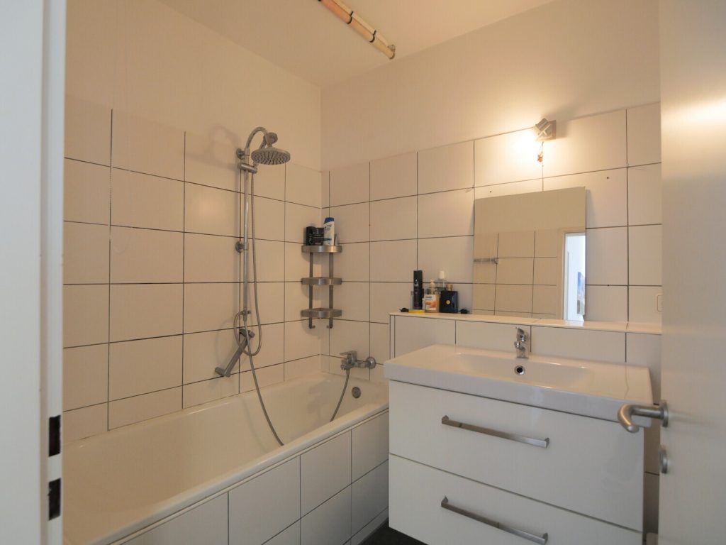 Immobilienangebot - Aachen / Eilendorf - Alle - Helle 3-Zimmer-Wohnung mit Balkon in Aachen-Eilendorf !