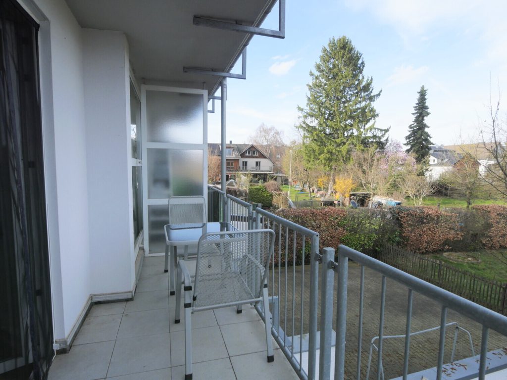 Immobilienangebot - Aachen / Eilendorf - Alle - Helle 3-Zimmer-Wohnung mit Balkon in Aachen-Eilendorf !