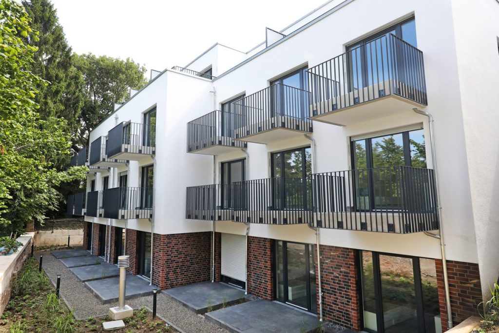 Immobilienangebot - Aachen - Alle - Schönes teilmöbliertes 1- Zimmerappartement in bester Lage von Aachen!