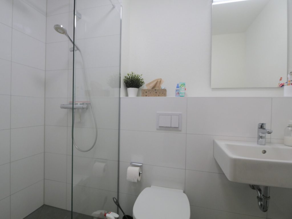 Immobilienangebot - Aachen - Alle - Schönes teilmöbliertes 1- Zimmerappartement in bester Lage von Aachen!
