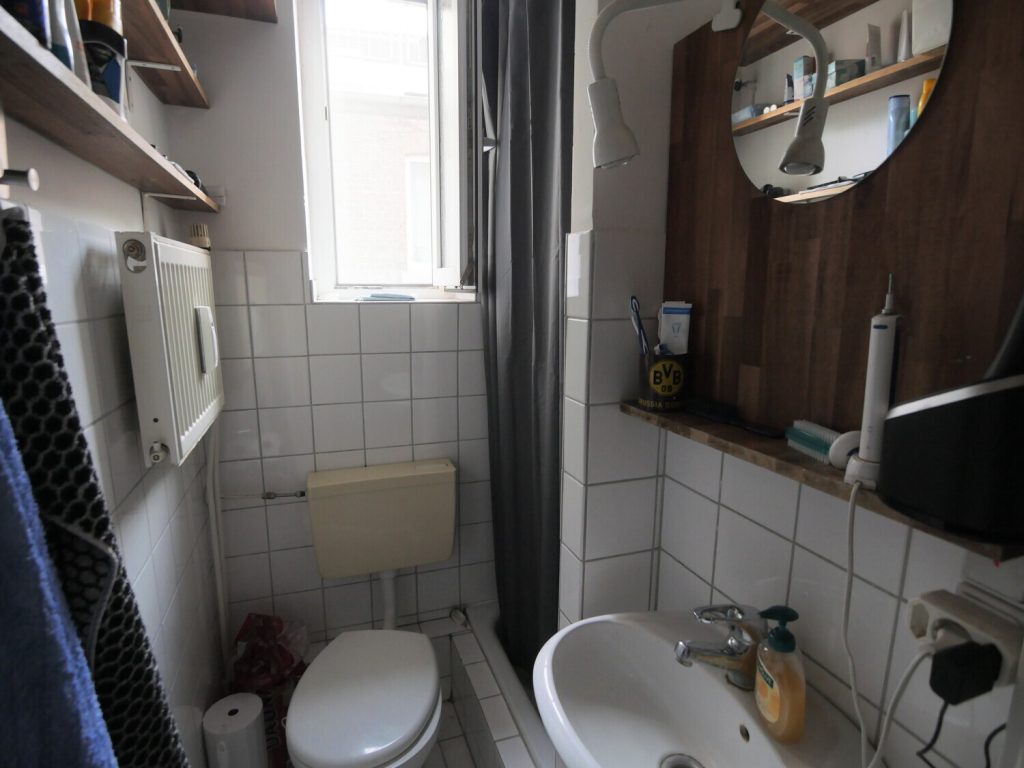 Immobilienangebot - Aachen - Alle - Geräumige 2-Zimmer Wohnung in Stadtnaher Lage !