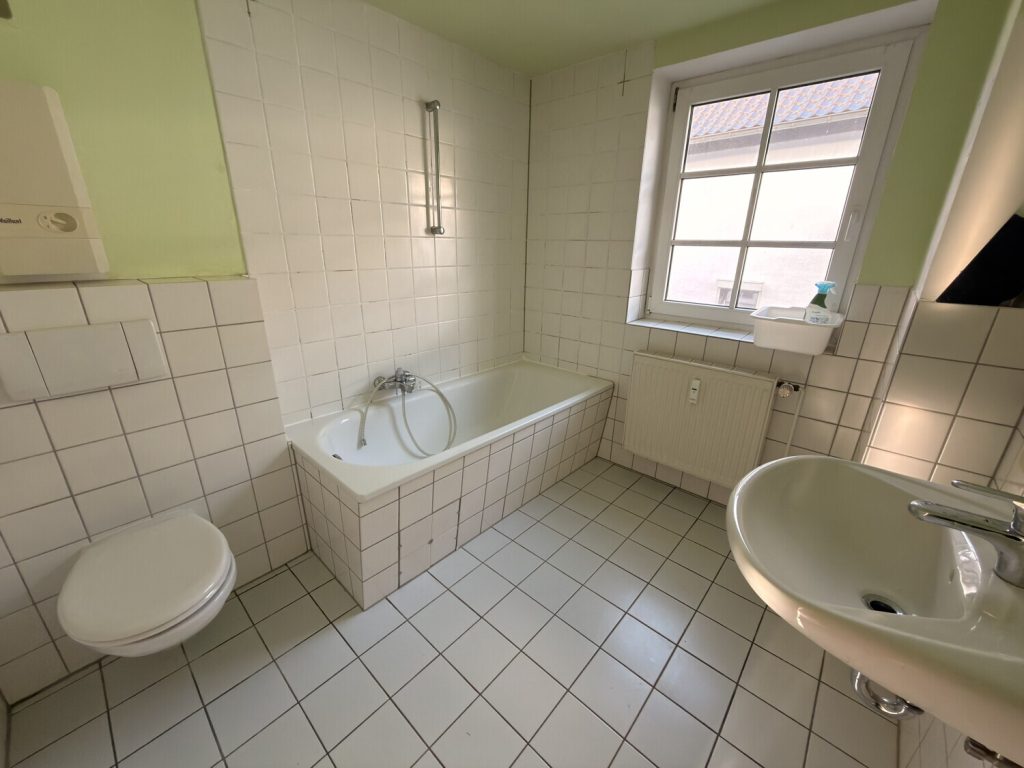Immobilienangebot - Aachen / Eilendorf - Alle - Lichtdurchflutete 3-Zimmer-Wohnung in Aachen-Eilendorf mit gemeinschaftlichem Garten!