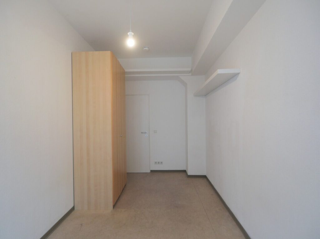 Zimmer Immobilienangebot - Aachen - Alle - Studenten aufgepasst:
Bezugsfreies WG-Zimmer in Aachen-City!