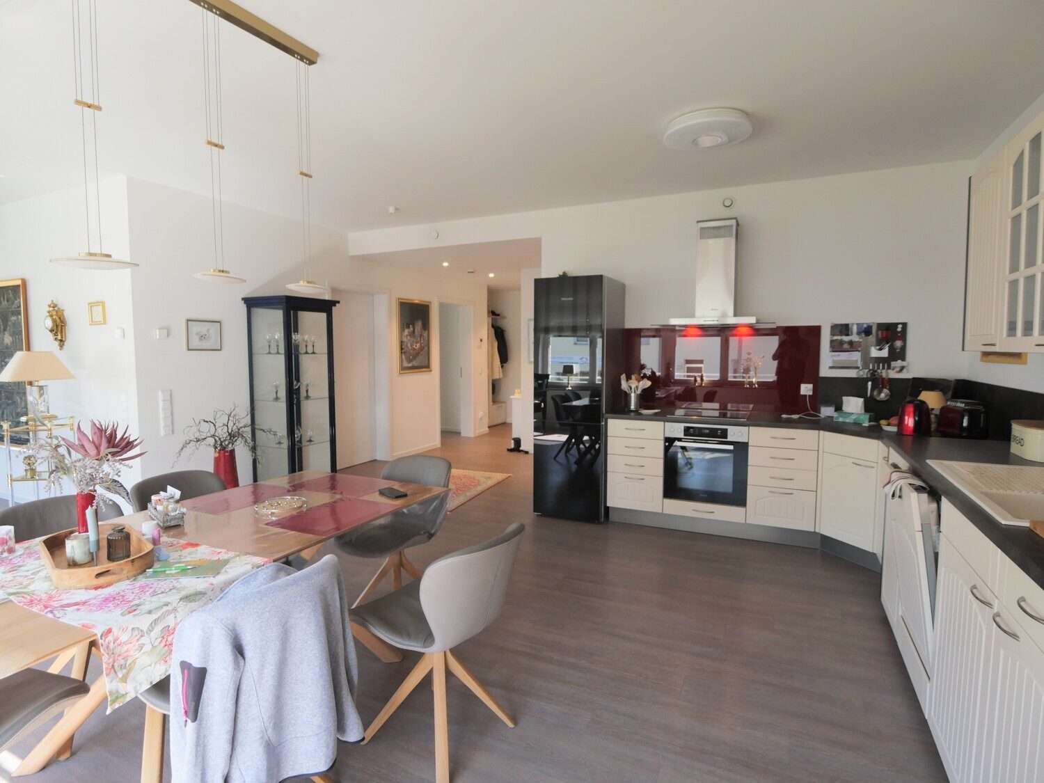 Immobilienangebot - Aachen - Alle - Pures Wohnvergnügen in ruhiger Lage! Großzügige 3-Zimmer-Wohnung mit Balkon in Oberforstbach!