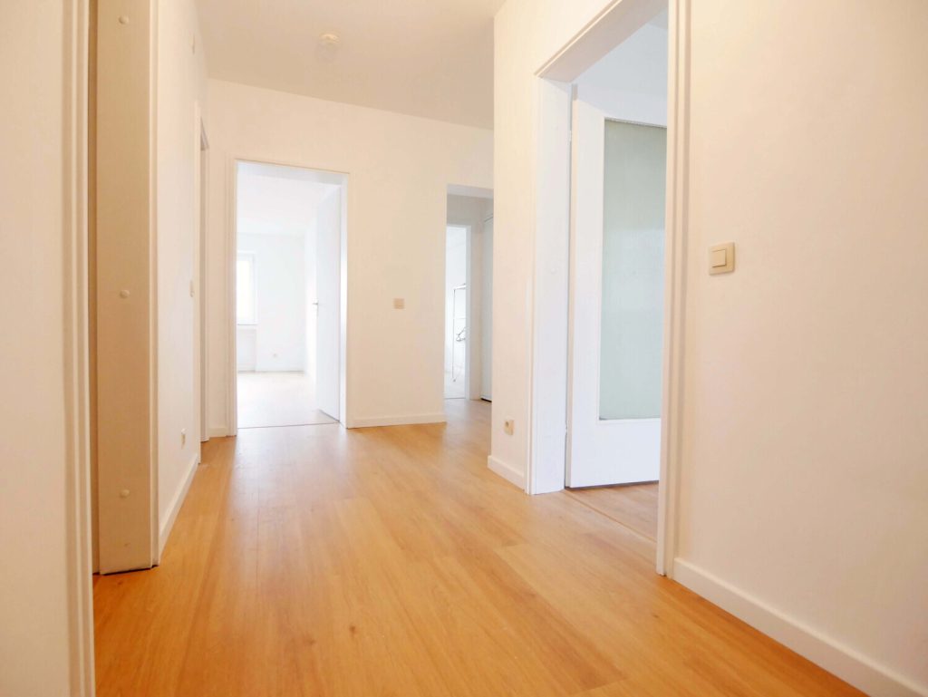 Immobilienangebot - Aachen - Alle - Vermietete 4-Zimmer-Wohnung mit Loggia & Garage – Ideale Kapitalanlage in Aachen Burtscheid!