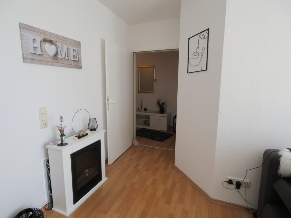 Immobilienangebot - Inden - Alle - Senioren Aufgepasst:
Schöne 2-Zimmer-Wohnung in ruhigem Umfeld!