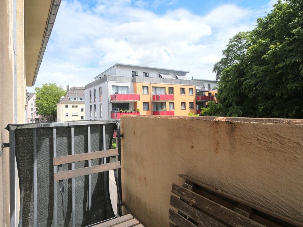 Immobilienangebot - Aachen - Alle - Gut aufgeteilte 2-Zimmer-Wohnung mit Balkon in Aachen!