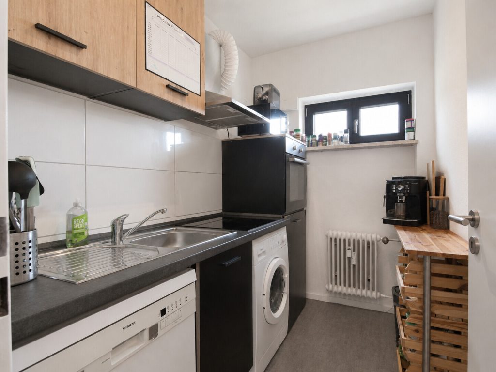 Immobilienangebot - Aachen - Alle - Gut aufgeteilte 2-Zimmer-Wohnung mit Balkon in Aachen!