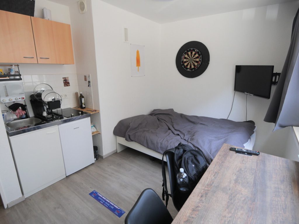 Immobilienangebot - Aachen - Alle - Gepflegtes 1-Zimmer-Studentenappartement in Aachen!