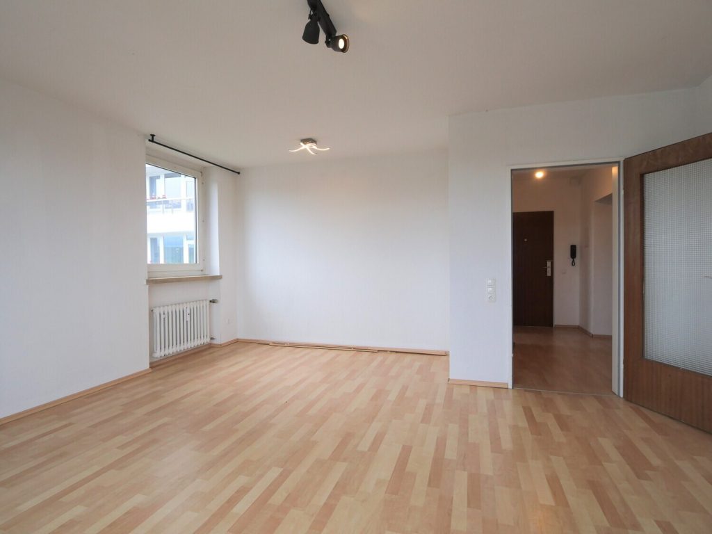 Immobilienangebot - Aachen - Alle - Gut geschnittene 2-Zimmer-Wohnung mit großem Balkon in Aachen-Walheim!
