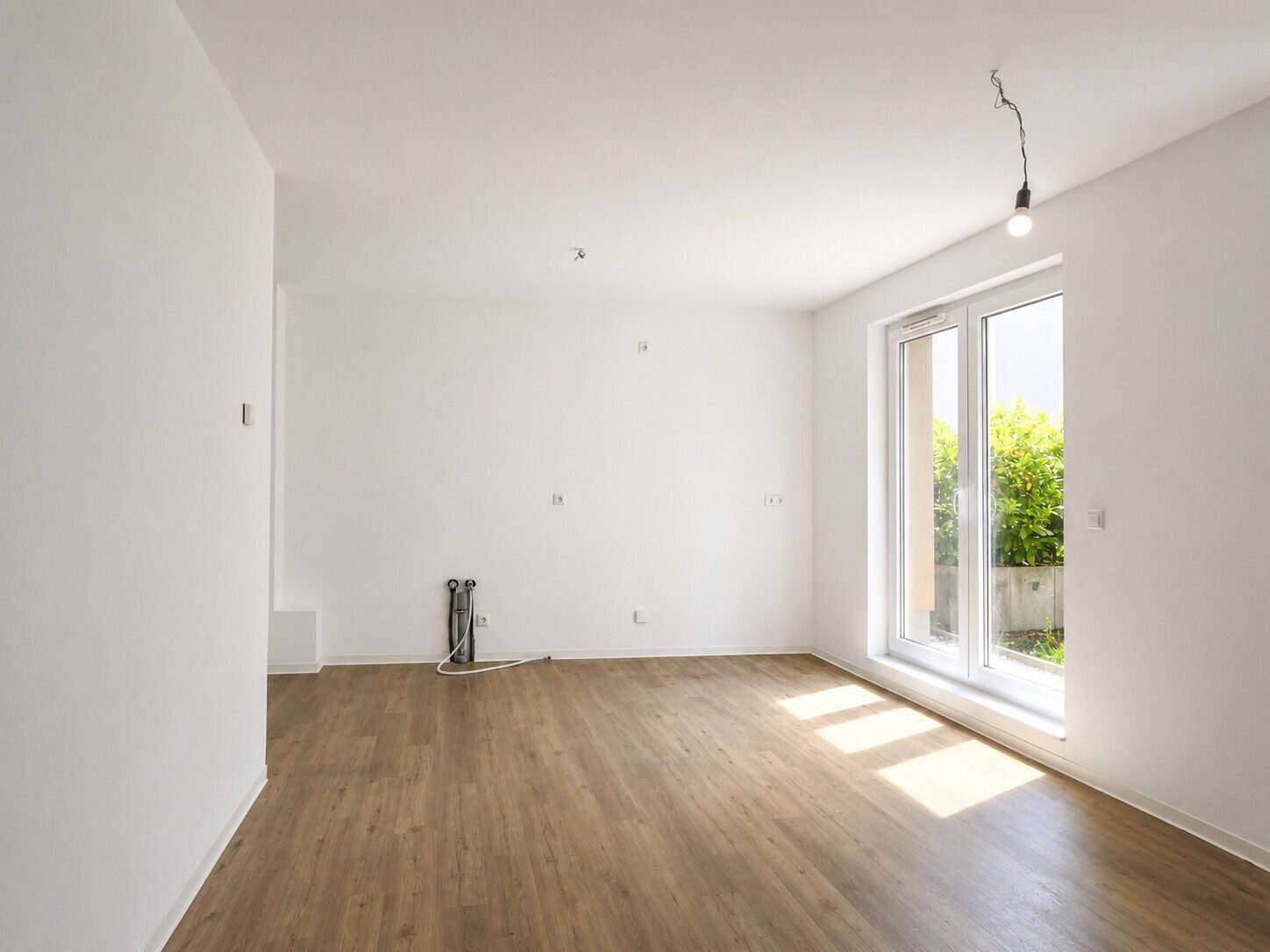 Küche Immobilienangebot - Aachen - Alle - Bezugsfreie 4-Zimmer-Erdgeschosswohnung mit Terrasse – selbst einziehen oder attraktiv vermieten!