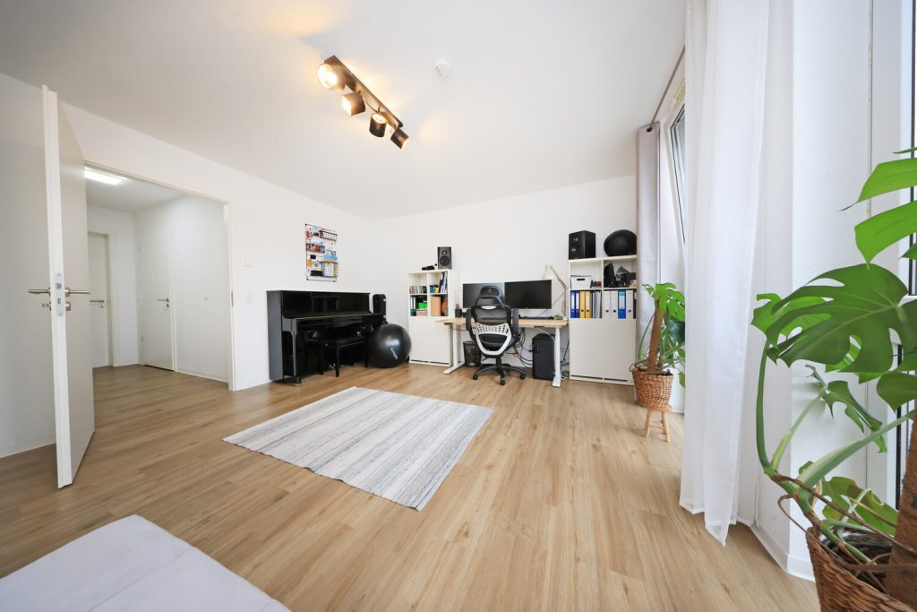 Immobilienangebot - Aachen - Alle - Helle 3-Zimmer-Erdgeschosswohnung mit Terrasse in Aachen-West!