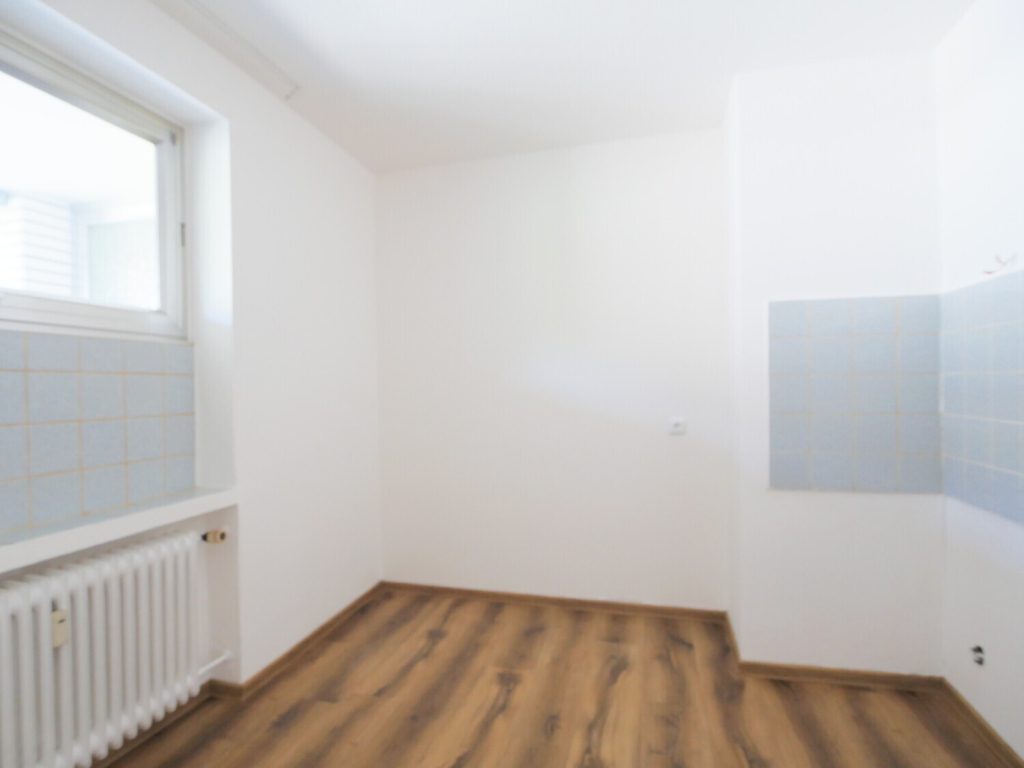 Immobilienangebot - Aachen - Alle - Attraktive 2-Zimmer-Wohnung mit großzügigem Balkon in der Aachener Innenstadt!