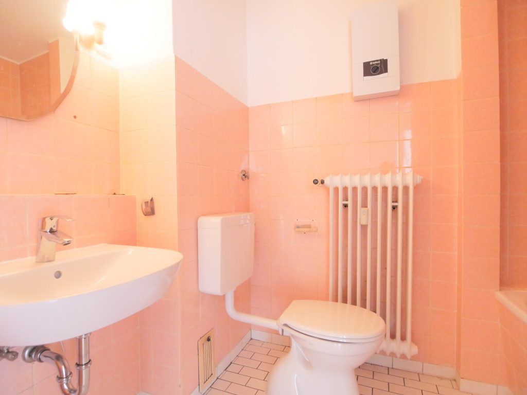 Immobilienangebot - Aachen - Alle - Attraktive 2-Zimmer-Wohnung mit großzügigem Balkon in der Aachener Innenstadt!
