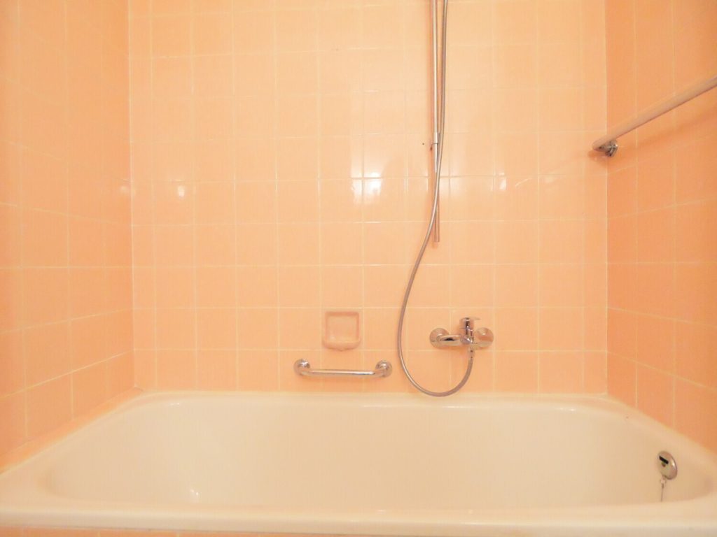 Immobilienangebot - Aachen - Alle - Attraktive 2-Zimmer-Wohnung mit großzügigem Balkon in der Aachener Innenstadt!