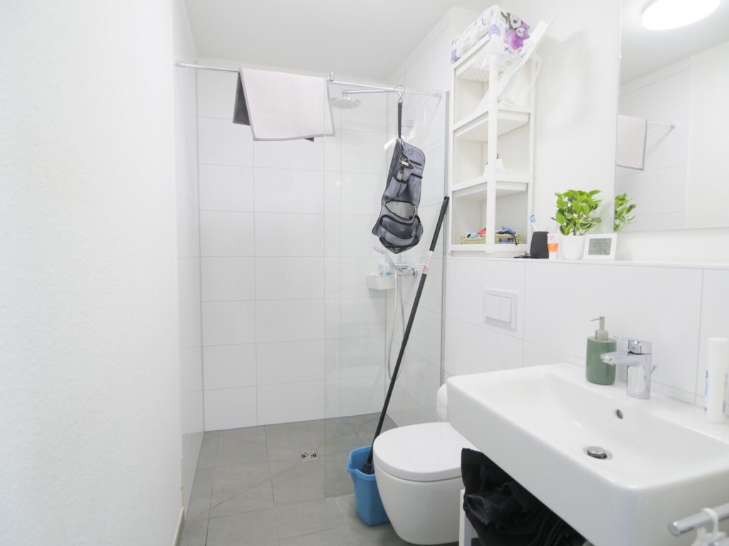 Immobilienangebot - Aachen - Alle - Möbelierte 2-Zimmer-Wohnung mit Balkon in Toplage!