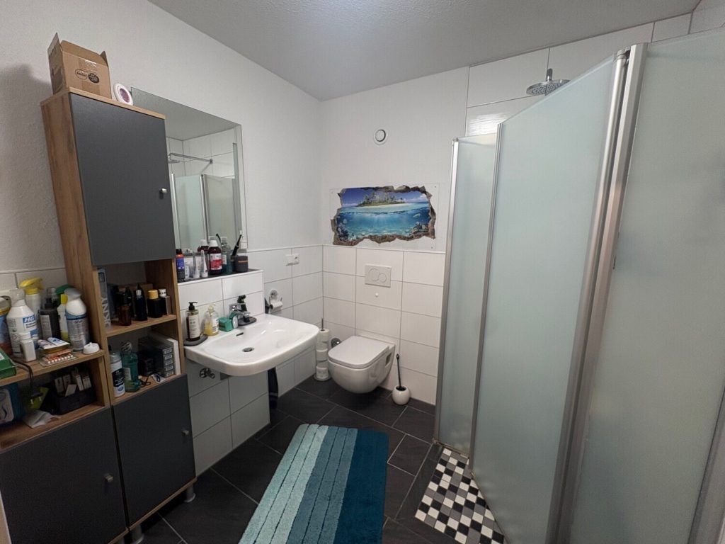 Immobilienangebot - Inden - Alle - Senioren ab 60 aufgepasst:
Gemütlcihe 2,5-Zimmer-Wohnung in Inden!