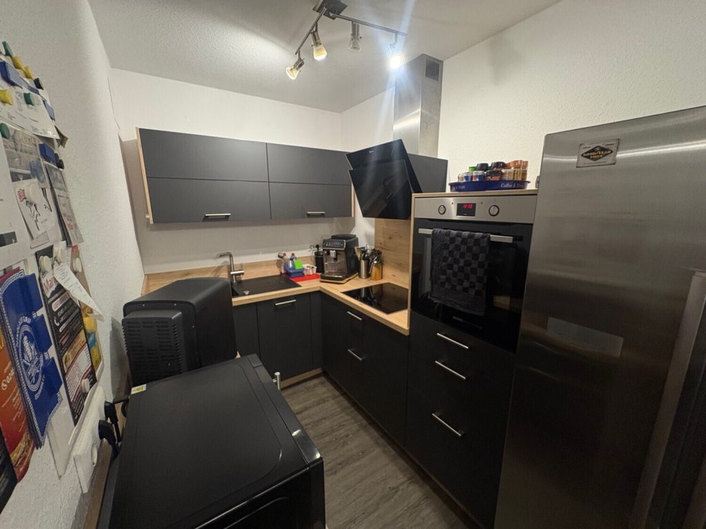 Immobilienangebot - Inden - Alle - Senioren ab 60 aufgepasst:
Gemütlcihe 2,5-Zimmer-Wohnung in Inden!