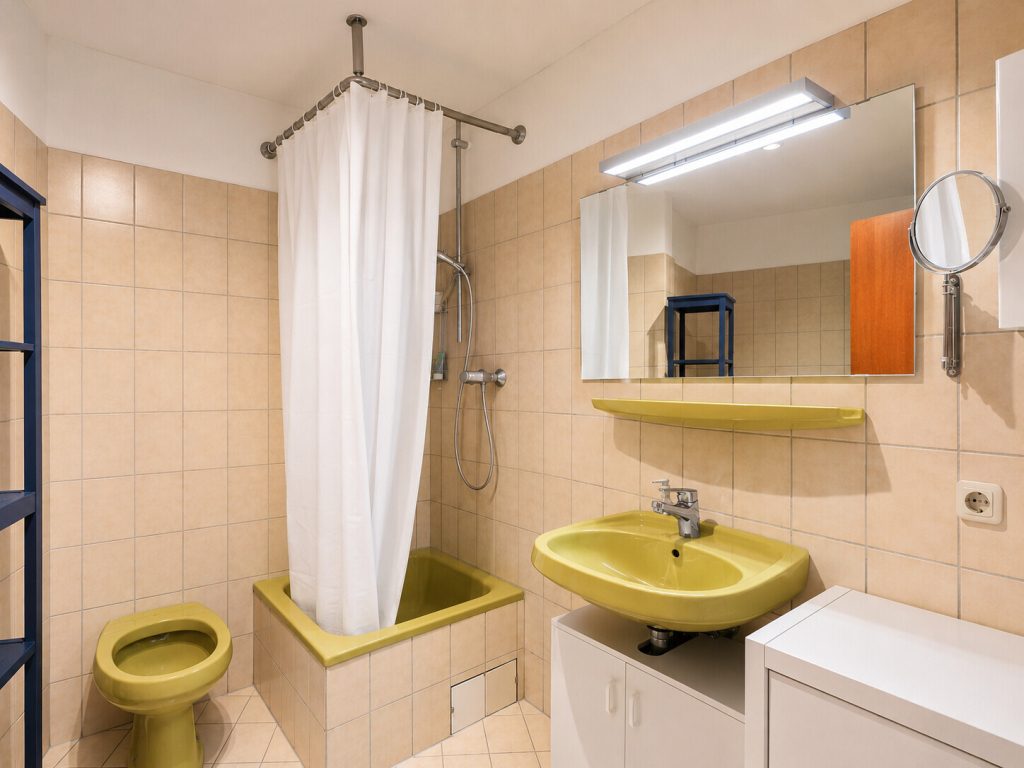 Immobilienangebot - Aachen - Alle - Charmante 3-Zimmer-Wohnung mit hohen Decken und Altbaucharakter in Aachen!