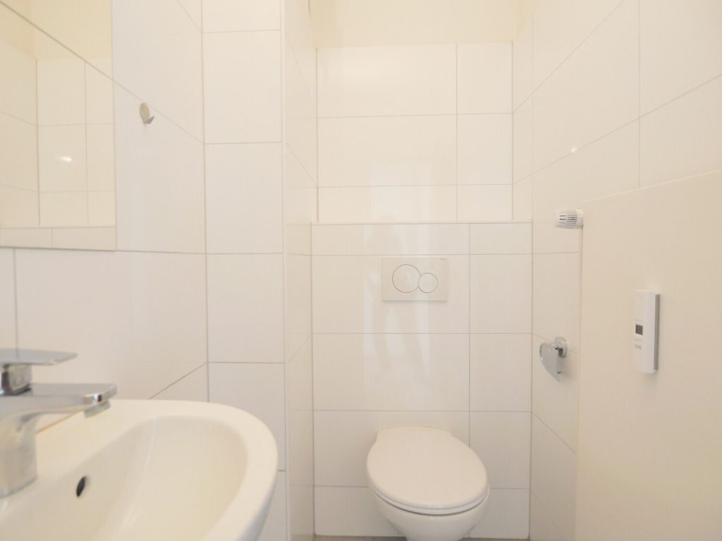 Immobilienangebot - Aachen - Alle - Bezugsfreie, WG-geeignete 3-Zimmer-Wohnung mit Balkon im Aachener Pontviertel!