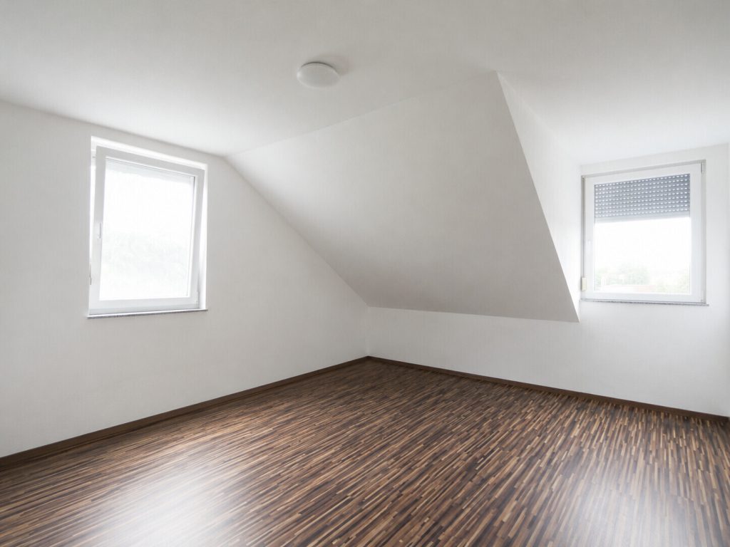 Immobilienangebot - Herzogenrath - Alle - Wohnkomfort auf 2 Ebenen – Bezugsfreie 4,5-Zimmer Maisonette-Wohnung mit Balkon in Herzogenrath!