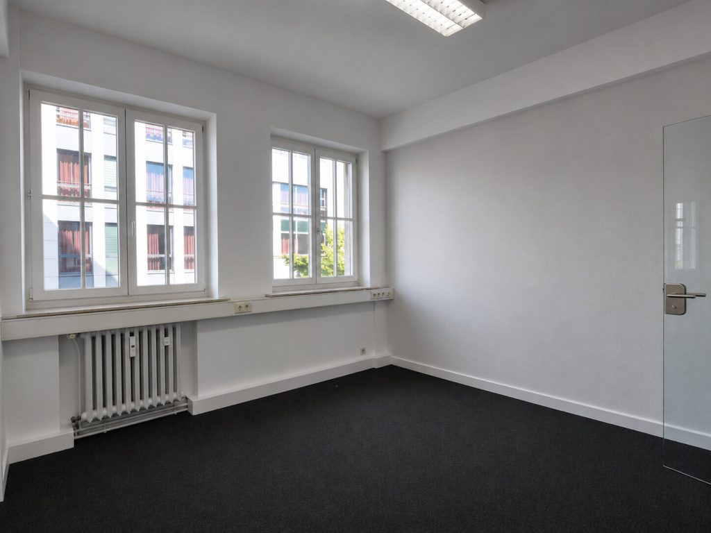 Immobilienangebot - Aachen / Mitte - Alle - Attraktive Büro-/Praxisräume in zentraler Lage – ca. 191 m², sofort bezugsfrei!