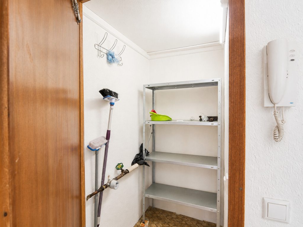 Immobilienangebot - Würselen - Alle - Bezugsfreie 3-Zimmer-Wohnung mit Loggia und 2 Garagen in gefragter Lage von Würselen!