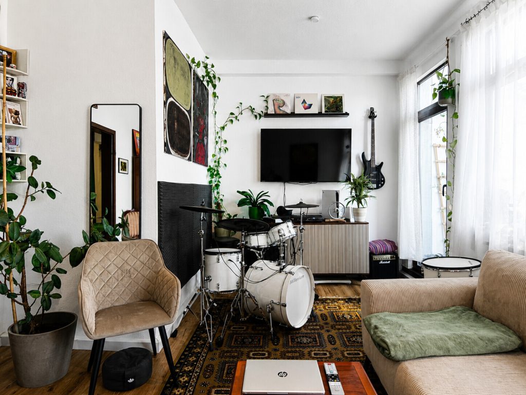 Immobilienangebot - Aachen - Alle - Gut geschnittene 2-Zimmer-Wohnung mit 2 Balkonen in Aachen!