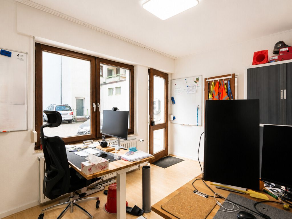 Immobilienangebot - Aachen - Alle - Gut geschnittene 2-Zimmer-Wohnung in der Aachener Innenstadt – ruhig im Hinterhof gelegen!