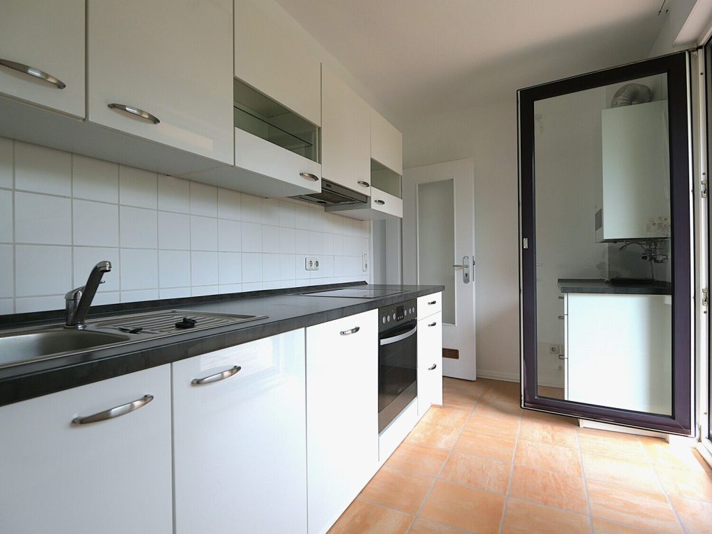 Immobilienangebot - Aachen - Alle - Helle 3-Zimmer-Wohnung mit offenem Wohnbereich und großer Dachterrasse im Aachener Westen!