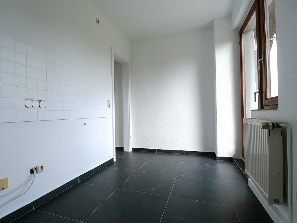 Immobilienangebot - Aachen - Alle - Helle, schön geschnittene 4-Zimmer-Wohnung mit einladendem Balkon im Aachener Westen!